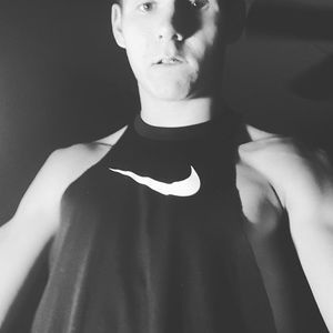 Meet your Posher, Kendall